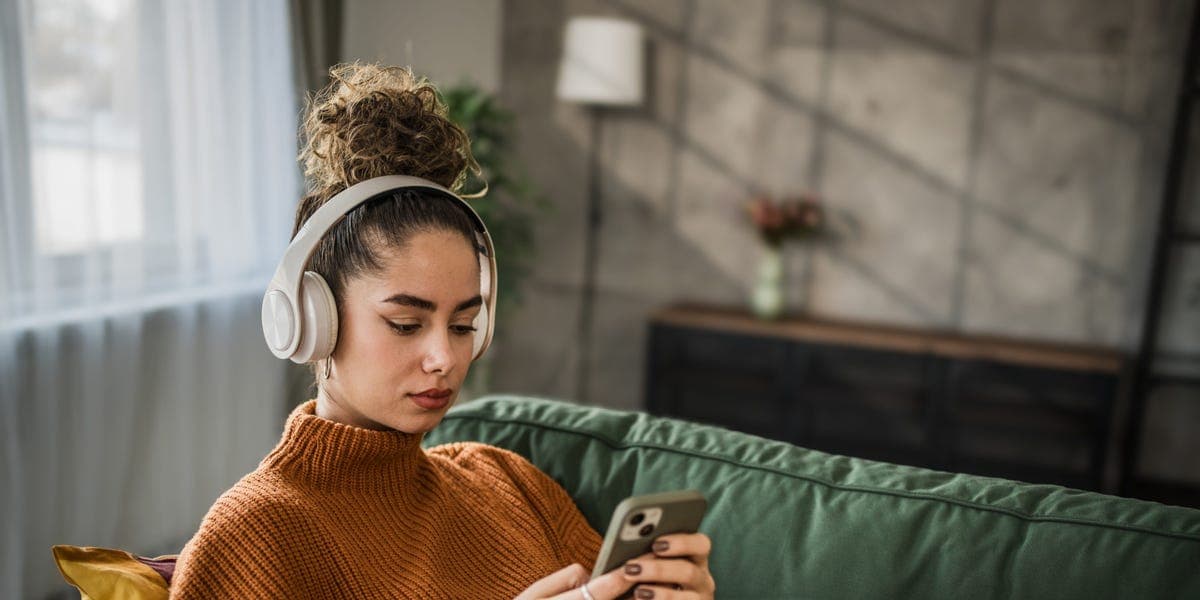 Former notebooklm team launch Huxe AI — a daily audio briefing tailored to news and users' email, calendar - Featured Image