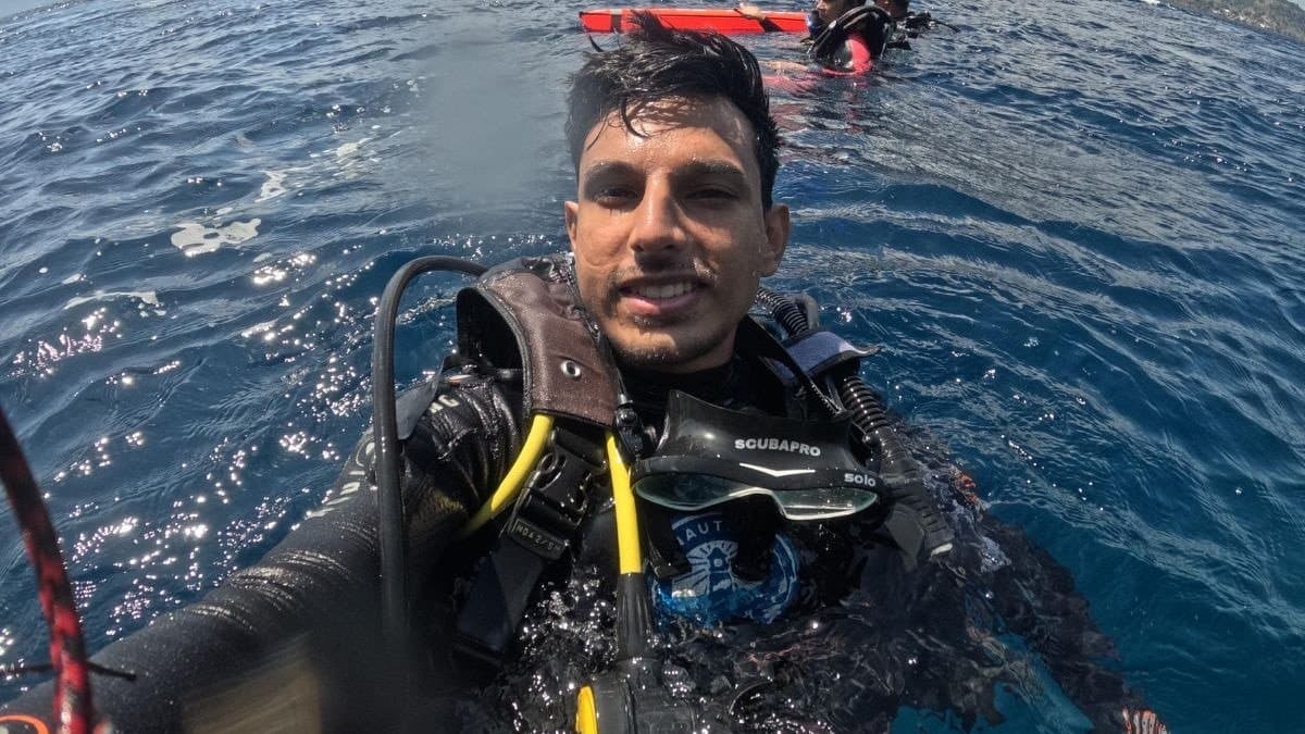 SCUBA diver's life saved by Apple Watch Ultra's siren - Featured Image
