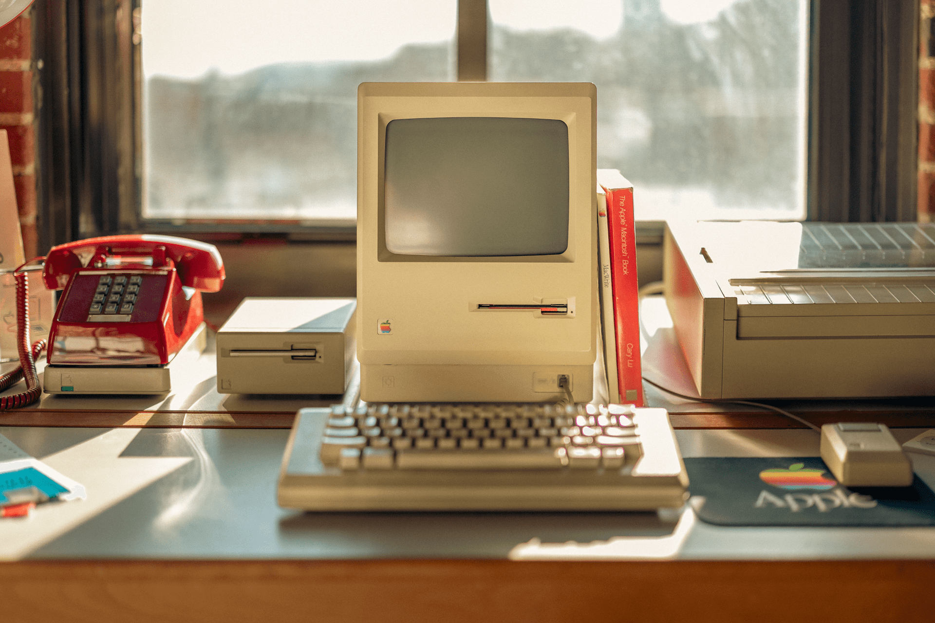 Vintage 1984 Macintosh Desk Setup - Featured Image