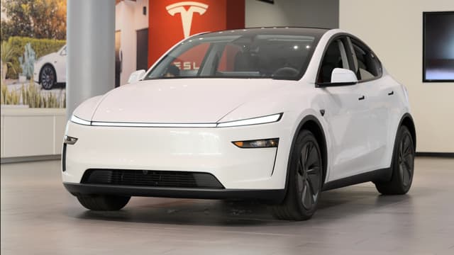 Tesla's Austin Robotaxi Fleet Is Only 34 Cars - Jalopnik - Featured Image