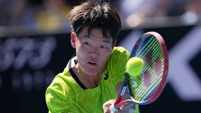 Michael Zheng Australian Open 2026: College tennis prizemoney rules may prevent American qualifier from accepting winnings - Featured Image