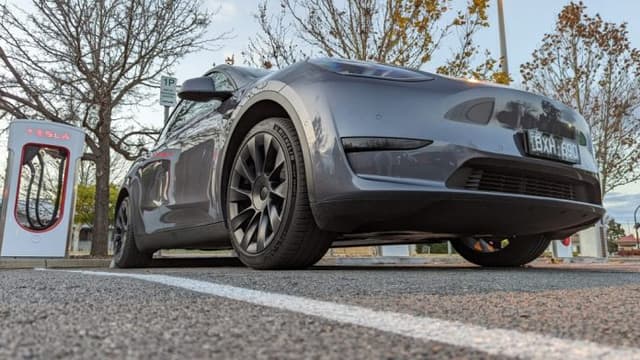 REVIEW: Tesla Model Y, Australia is about to fall in love with the ultimate family EV - techAU - Featured Image
