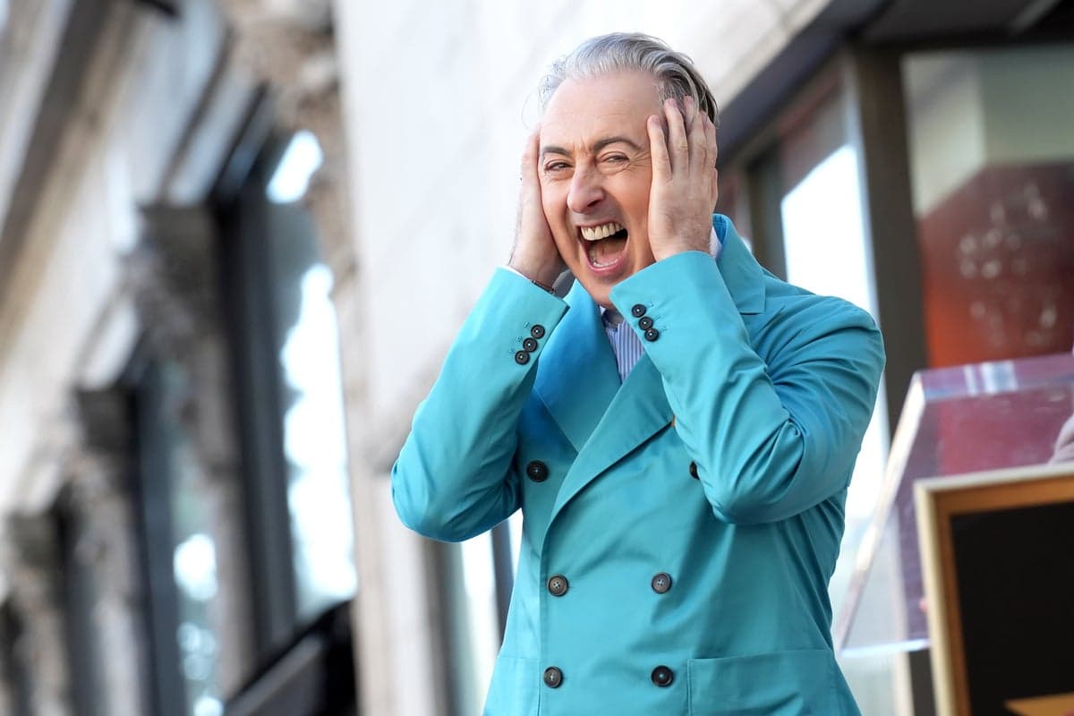 Alan Cumming teases banquet as ‘greatest moment ever’ in next Traitors US episode | The Independent - Featured Image