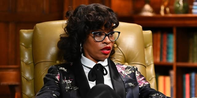 ‘Traitors’ Contestant Tiffany Mitchell Slams Colton Underwood | Big Brother, Colton Underwood, The Traitors, Tiffany Mitchell | Celebrity News and Gossip | Entertainment, Photos and Videos | Just Jared - Featured Image