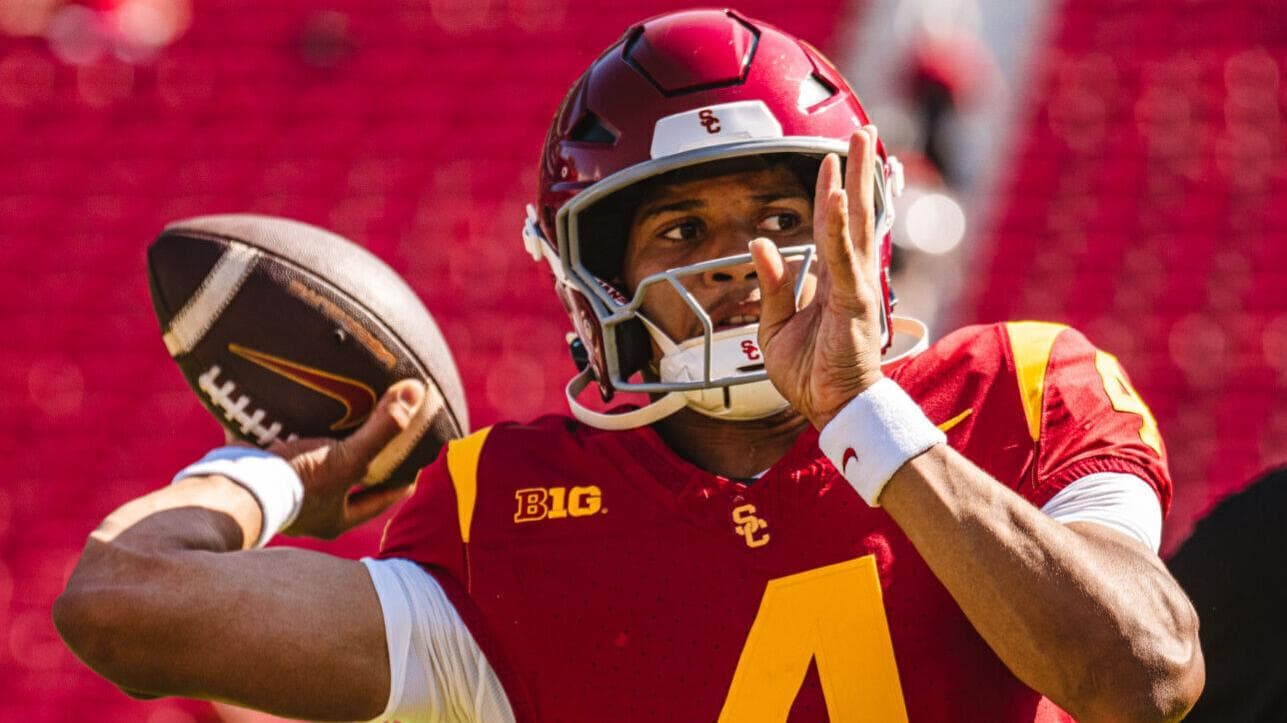 LSU, Lane Kiffin have signed a former 5-star QB out of the transfer portal - Featured Image