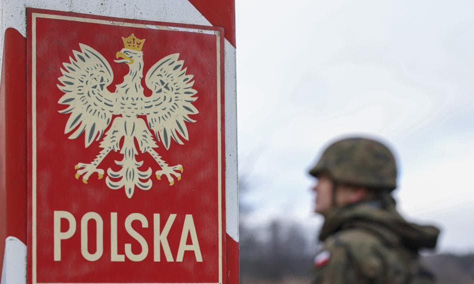 Wojsko zamyka bramy przed chińskimi autami. Służby ostrzegają przed szpiegostwem - Bankier.pl - Featured Image