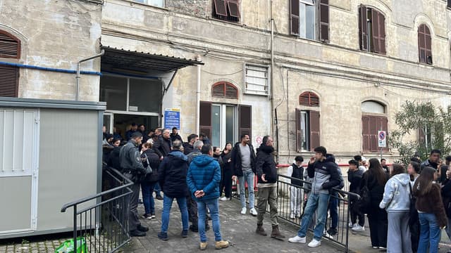 Student critical after La Spezia school stabbing - TopNews - Ansa.it - Featured Image