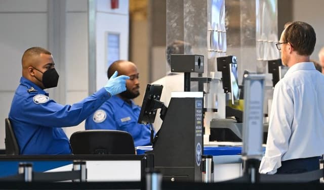 TSA Facial Recognition Raises Traveler Rights Concerns | The Regulatory Review - Featured Image