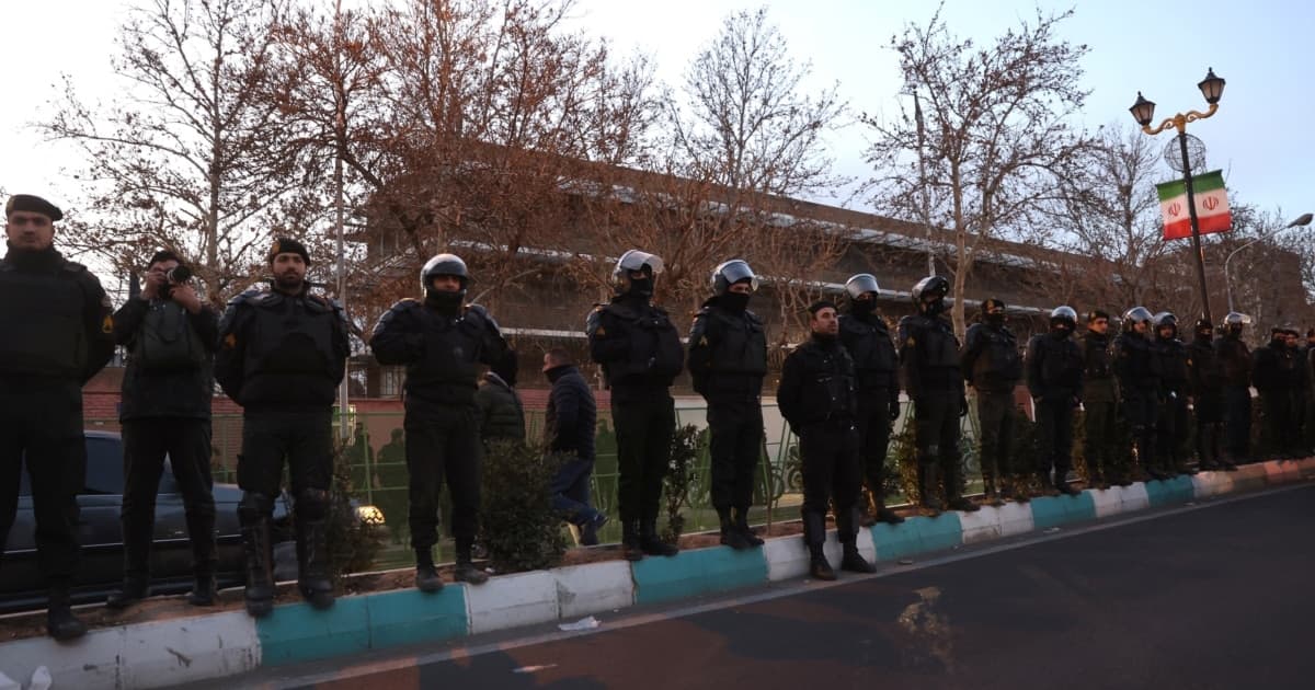 Thousands Killed As Iran's Security Forces Maintain Control And Internet Blackout - Featured Image